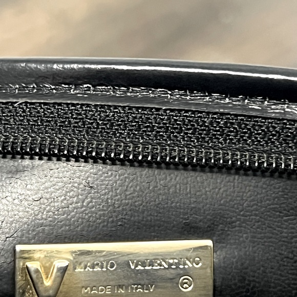 MARIO VALENTINO LEATHER CLUTCH - Picture 11 of 13